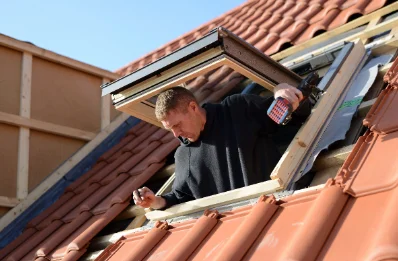Pose de fenêtres de toit Velux à Courgent